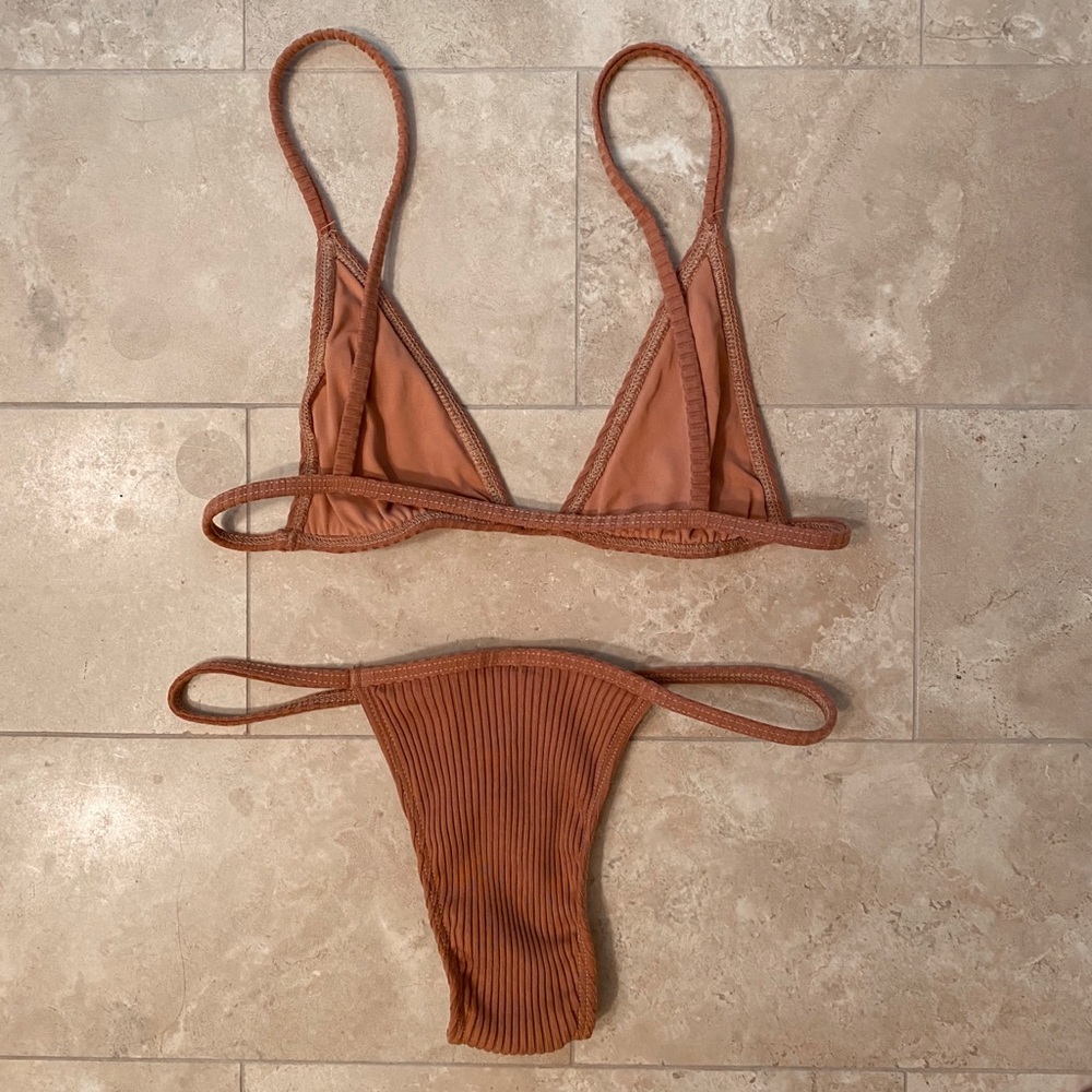 MINIMALE ANIMALE Ribbed Bikini - Picture 2 of 5